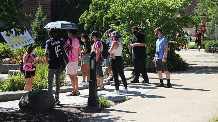 Students gather on Purdue's campus Thursday, Aug. 20, as part of the university's incoming student orientation. - Emilie Syberg / WBAA News
