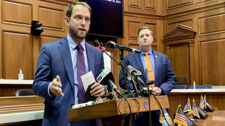 Rep. Blake Johnson (D-Indianapolis), left, and Rep. Mitch Gore (D-Indianapolis), right, say Indiana drivers need a "hard reset" on the rules of the road.  - Brandon Smith/IPB News