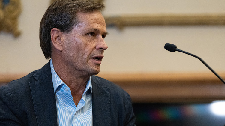 Former state commerce secretary Chambers joins crowded Republican gubernatorial primary