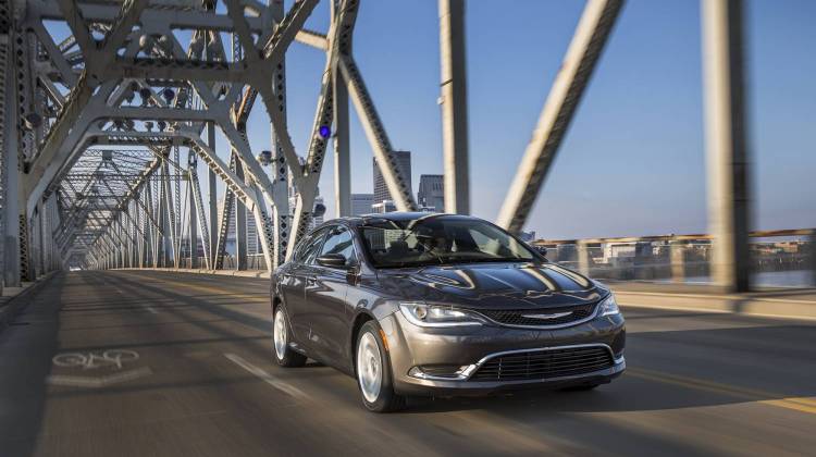 Chrysler 200 Passes With A Whisper