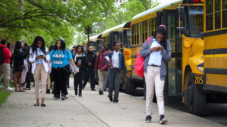 An Indiana law requiring students to be transported only in yellow school buses is too restrictive, a charter proponent says. - (Alan Petersime for Chalkbeat)
