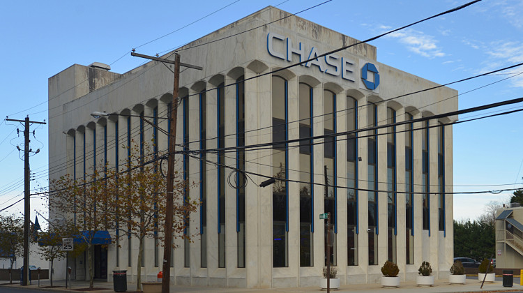 Indiana lawmakers have concerns about financial institutions like JP Morgan Chase because of their climate commitments — despite the fact that Chase, and several other large banks, still invested billions of dollars into fossil fuels in 2022. - G. Edward Johnson/Wikimedia Commons