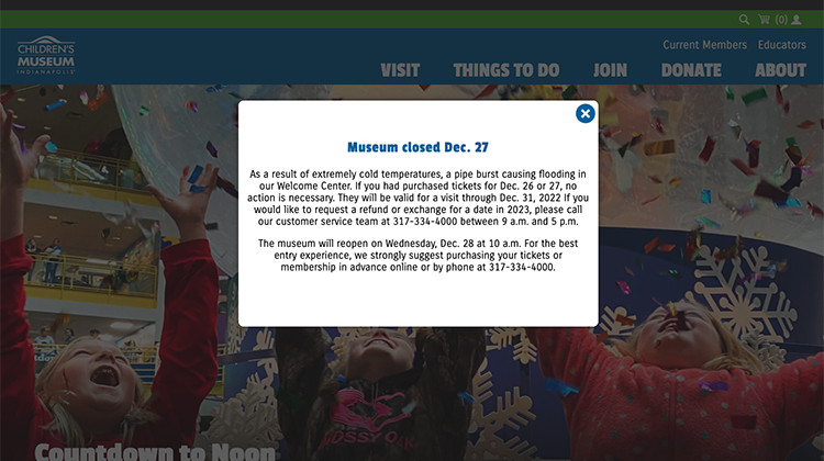 Burst pipe prompts Indianapolis museum to close for cleanup
