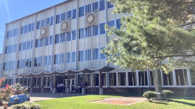 Floyd County officials are renovating the City-County Building in New Albany to turn it into a judicial center. - John Boyle
/
LPM