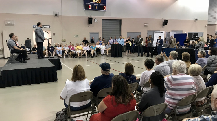 Indianapolis Hosts Second 'Neighborhood City Hall' In West Side Church