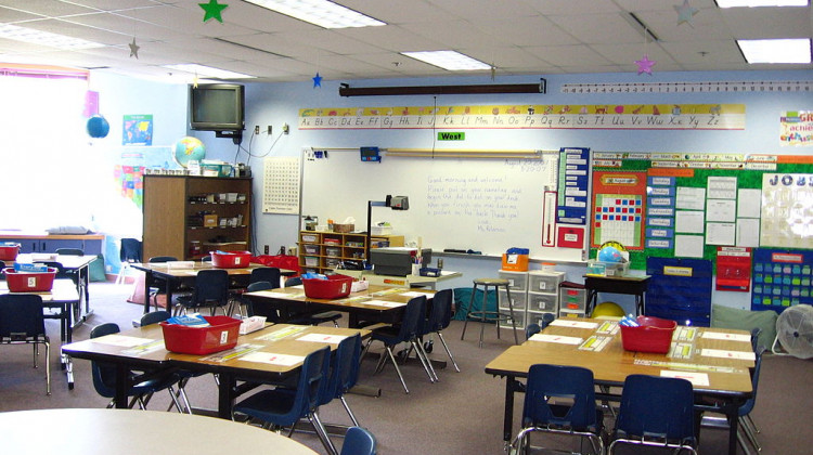 An empty classroom in a school building. - Creative Commons