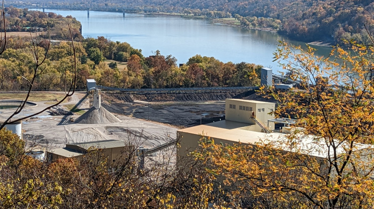 Indiana couldn't set stricter coal ash rules than federal ones under state House bill amendment