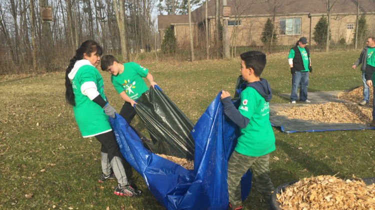 Comcast Cares Day Benefits Organizations In Indiana