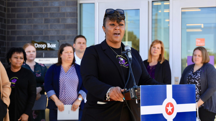 Danyette Smith speaks at an event this month. (Photo City of Indianapolis)