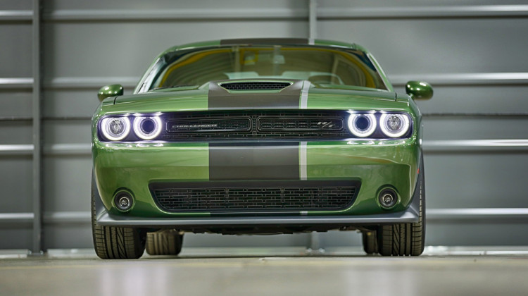 2019 Dodge Challenger GT AWD Is A Civilized Muscle Car