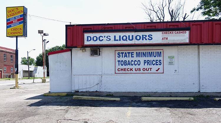 Dense clusters of tobacco retailers equal high smoking rates on Indianapolis' near east side. - Emily Forman/Side Effects Public Media