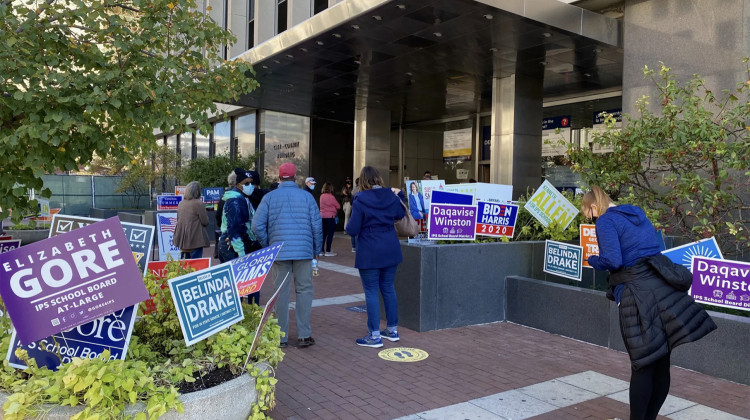 arly voters outside the Indianapolis City-County Building. Four seats on IPS board are up for election. - Dylan Peers McCoy/Chalkbeat