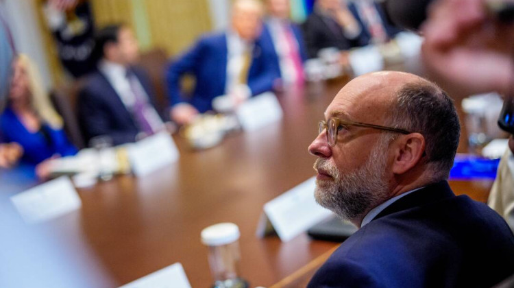 White House threatens layoffs — not furloughs — if the government shuts down