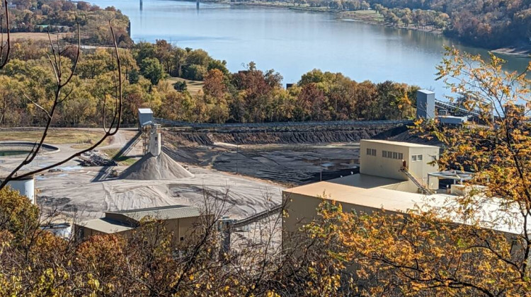 Braun signs orders on mining coal ash for metals, statewide water inventory