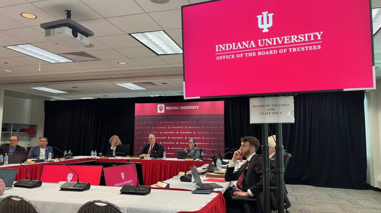 IU trustees finalize new faculty review, productivity rules