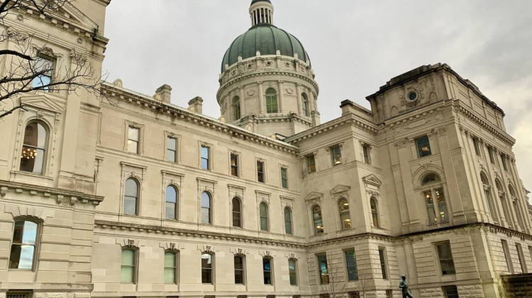 New law opens opportunities for qualified foster, emancipated youth access to bank accounts