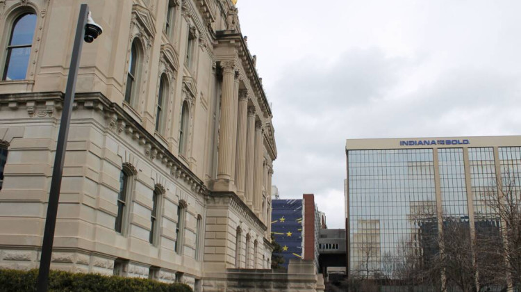 Braun signs series of executive orders taking aim at Indiana Economic Development Corporation