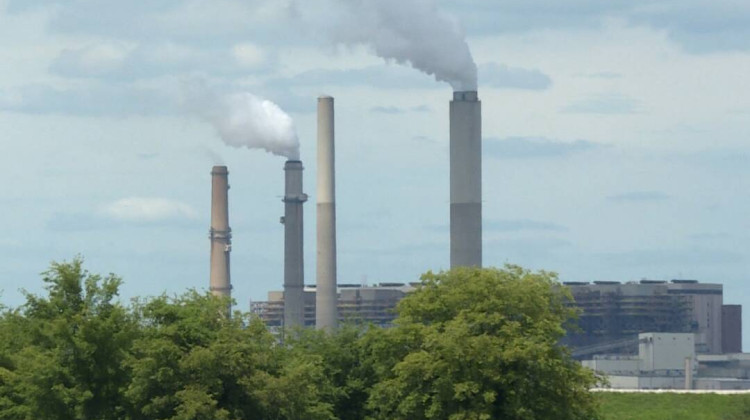 Braun orders aim to keep coal plants online, advance nuclear, sidestep climate damages