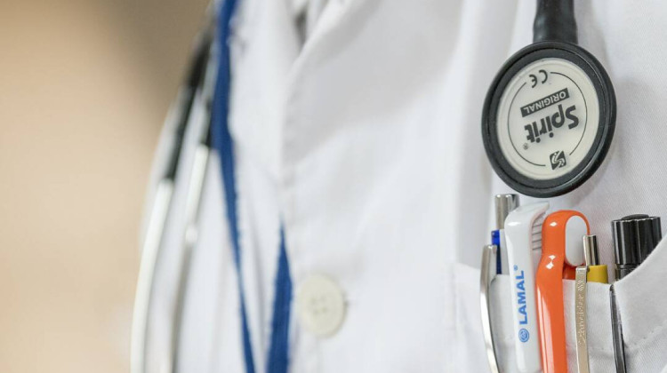 Indiana House approves ban on noncompete agreements for some doctors