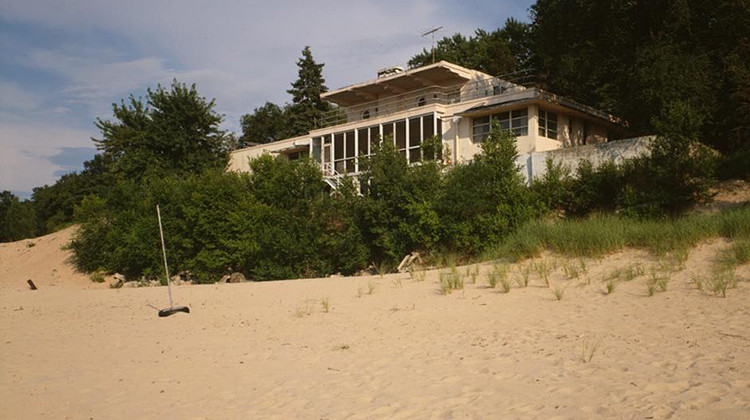 This 1994 photos shows the back elevation of the Florida Tropical House in Beverly Shores from beach. - Jack Boucher/ Historic American Buildings Survey, National Park Service