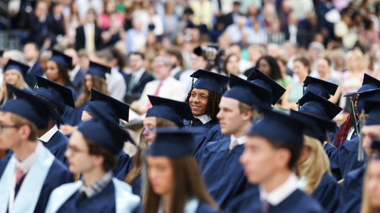 Indiana’s 2025 graduation rate hits record high but racial, economic gaps remain