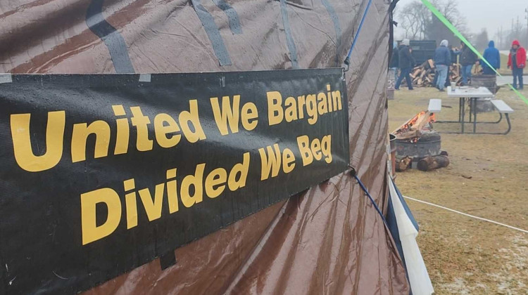 If Teamster Local 135 health workers actually end up striking, it will be the local’s second picket line in the city since manufacturing workers at packaging company Monosol went on an almost month-long strike in late 2022  - Adam Yahya Rayes/IPB News