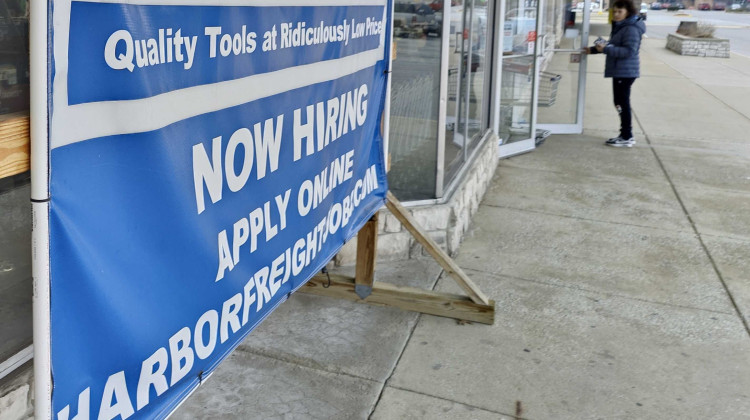 Indiana’s April labor market mostly unfazed despite major layoffs. Employment at record high, again