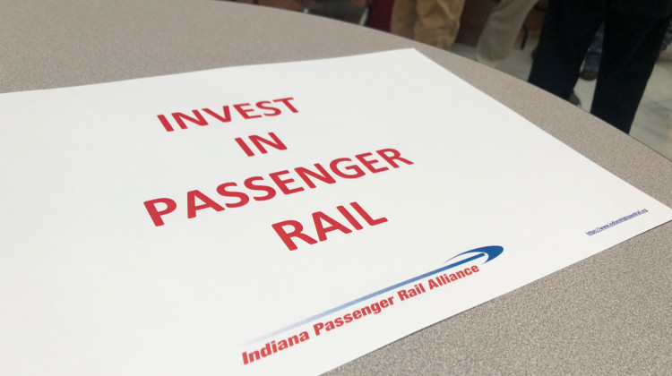 Last Minute Push To Fund Amtrak Service Between Indy, Chicago
