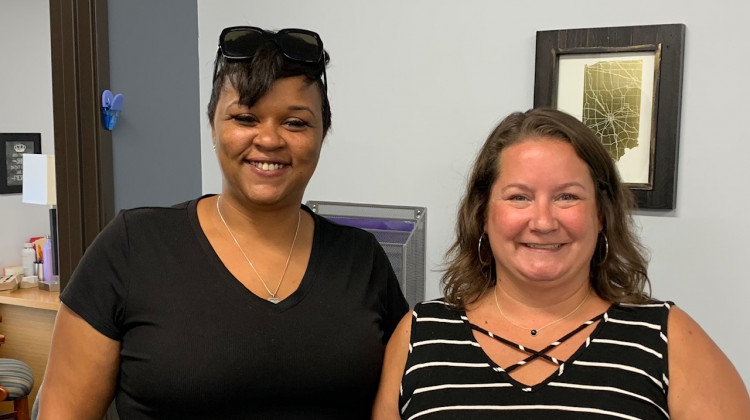 Danyette Smith (left) with Domestic Violence Network Executive Director Kelly McBride. Jill Sheridan/WFYI