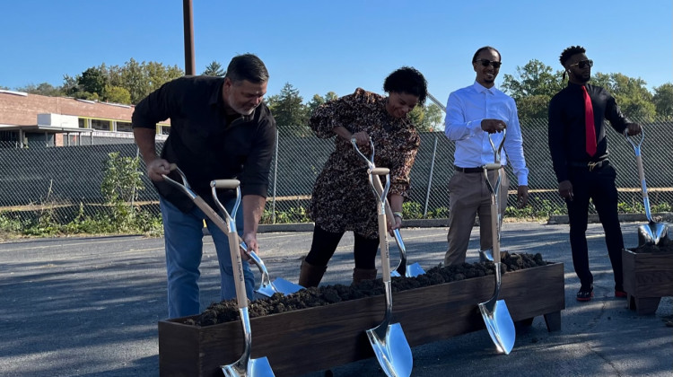 New grocery store breaks ground as part of Cook Medical project