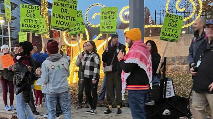 Protestors outside Newfields.  -  (Jill Sheridan/WFYI)