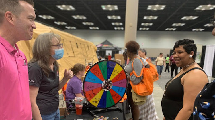 Health fair attendees talked to many health care providers who engaged them in pop quizzes and prizes to raise health awareness about different health issues. - (Farah Yousry/WFYI)