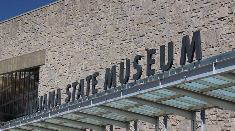 State Museum Seeking Photos Of Hoosier Veterans, Current Service Members For Annual Display