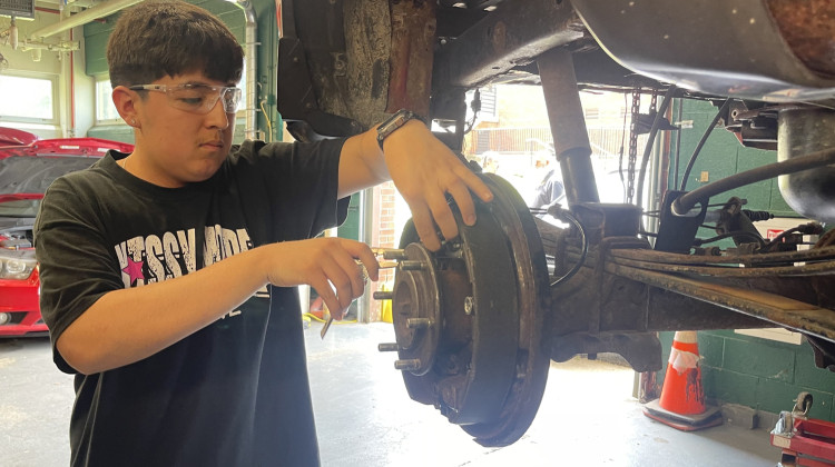 Some 2025 IPS grads are choosing skilled trades and technical training over college