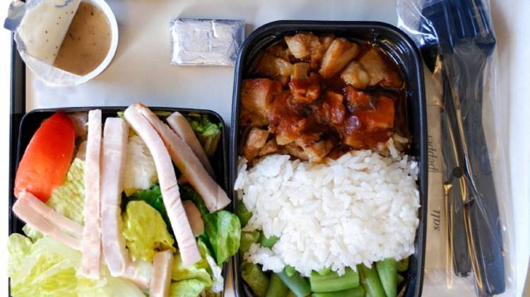 Flying This Holiday? Here Are A Few Tips To Survive Airline Food