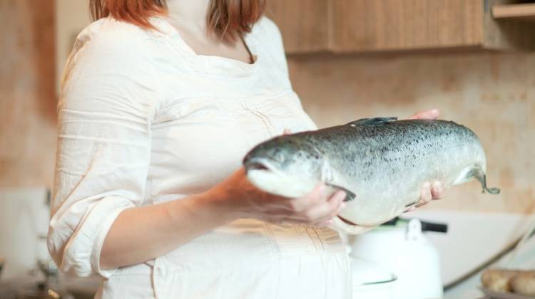 Fish Guidelines For Pregnant Women May Be Too Strict, Study Suggests