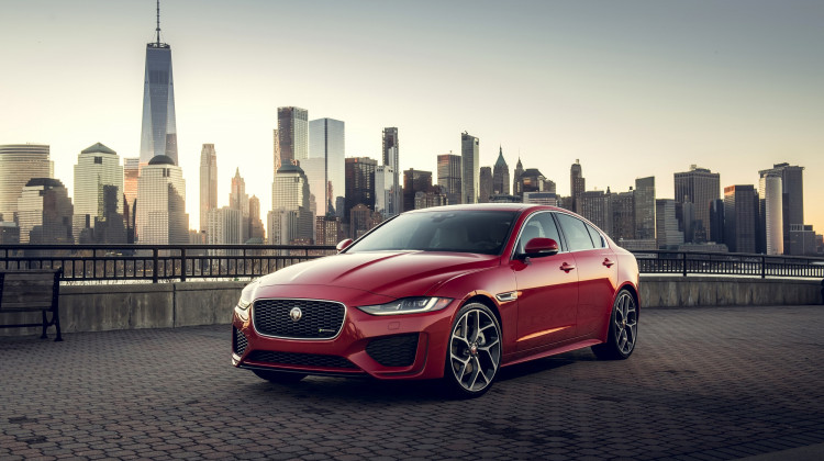 2020 Jaguar XE Is A Cozy Little Cat