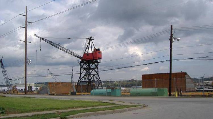 Barge Builder Jeffboat To Shut Down Ohio River Shipyard