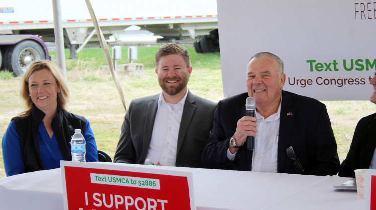 Farmers For Free Trade Motorcade Stops In Indiana