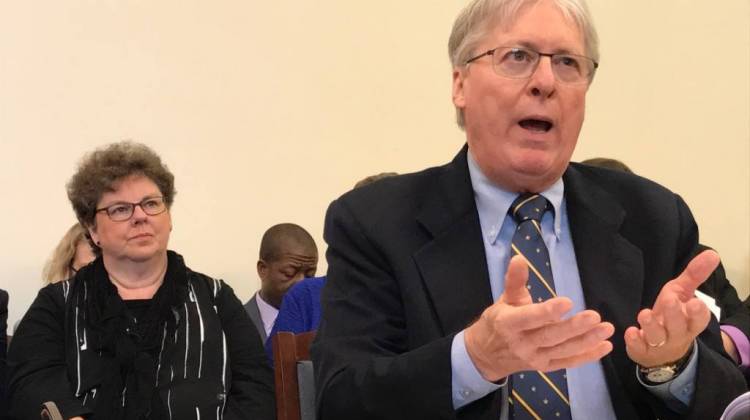 Republican attorney Jim Bopp testifies before the Senate Elections Committee while Rep. Kathy Richardson (R-Noblesville) looks on. - Brandon Smith/IPB