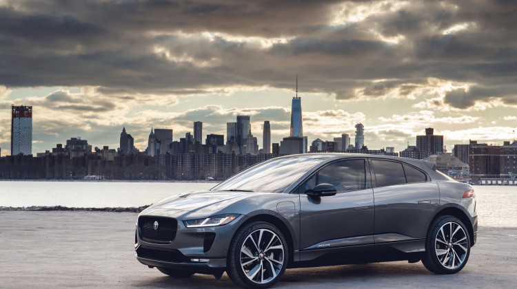 Jaguar I-Pace Does EV Performance Elegantly