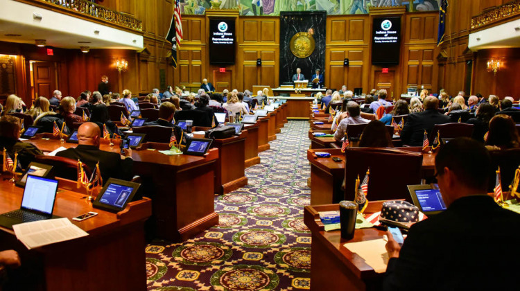 People filled the Indiana House Chamber during the last opportunity for testimony on employer vaccine requirements just before Thanksgiving. - (Justin Hicks/IPB News)