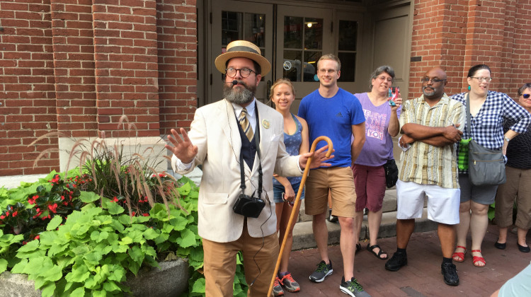 Kipp Normand leads his "Indianapolis Oddities" tour. Jill Ditmire/WFYI