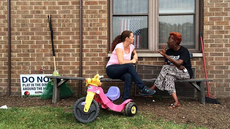 East Chicago Residents Search For Answers About Their Health