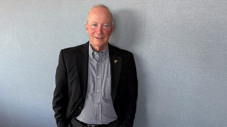 Mitch Daniels defends lawmakers facing primary challenges over redistricting vote