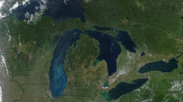 Lake Superior covers the upper left corner. Beneath it is Lake Michigan, and to the right is Lake Huron. Under Lake Huron is Lake Erie (left) and Lake Ontario (right). - Jeff Schmaltz, MODIS Rapid Response Team, NASA/GSFC