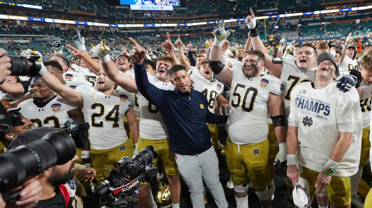 Notre Dame gets late pick and field goal to make title game with 27-24 win over Penn State