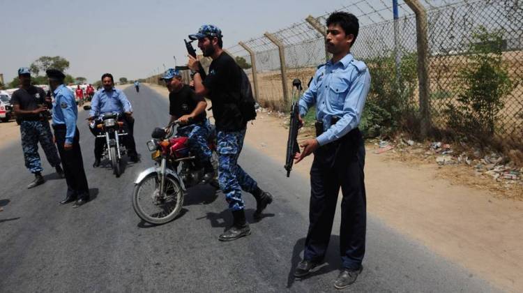 Gunmen Attack Near Karachi Airport As Security Force Mourns Dead