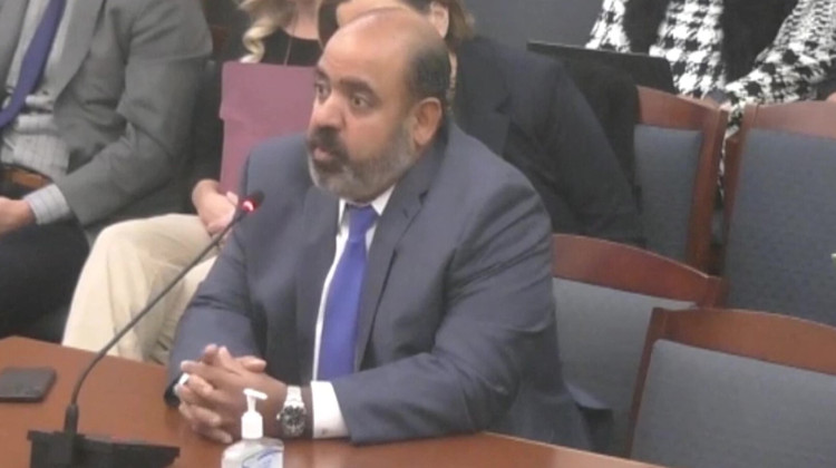 Dr. Neal Agee testifies before the Senate Health and Provider Services committee  about physician non-competes. - Screenshot of iga.in.gov livestream