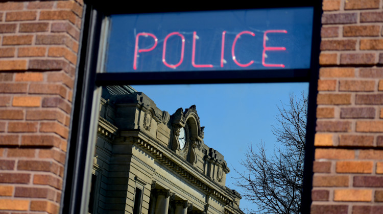 Bill adds civilians to police board, standardizes training statewide